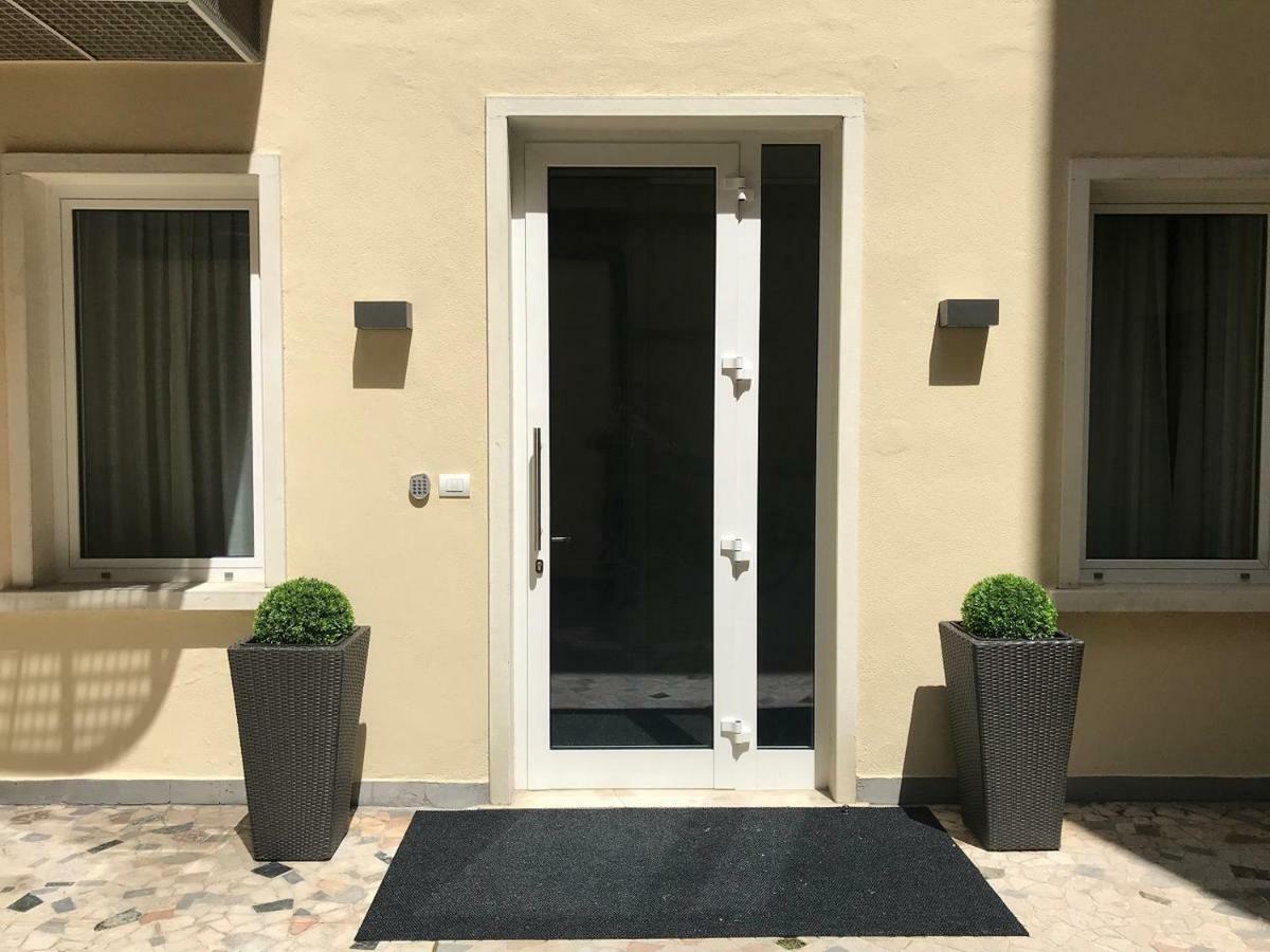Italianflat - Design Rooms Verona Exterior foto